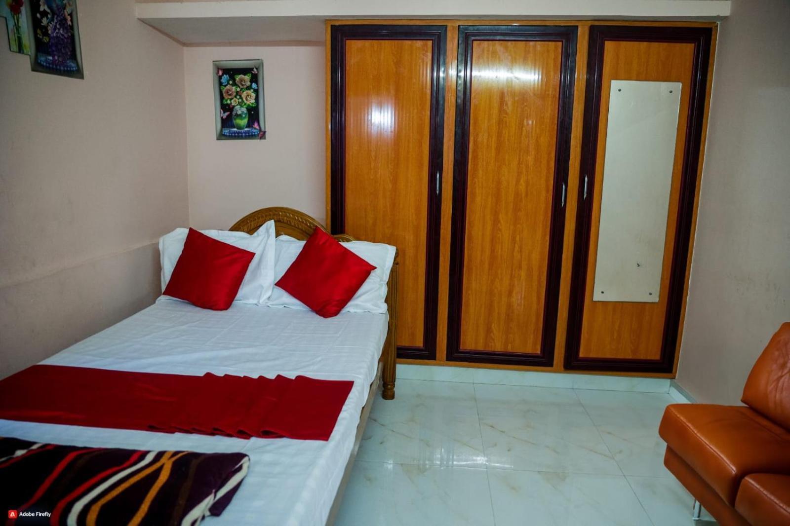Garuda Grand Apartment Tirupati Exterior photo