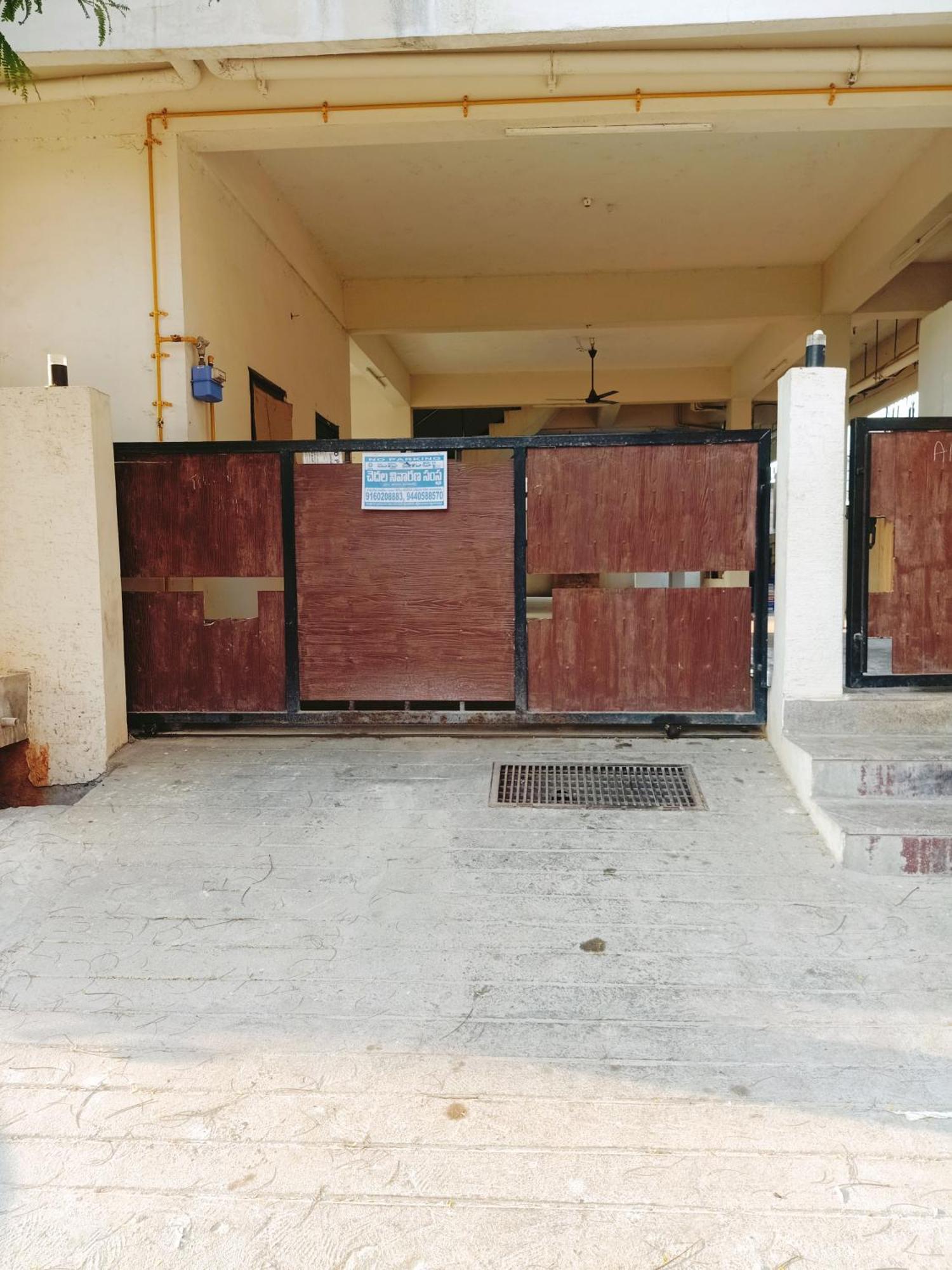 Garuda Grand Apartment Tirupati Exterior photo
